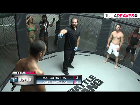 ❤️ Ο Ultimate Fighter γαμάει ένα κορίτσι αμέσως μετά από έναν αγώνα στο ρινγκ ❤️❌ Απλά πορνό ❤